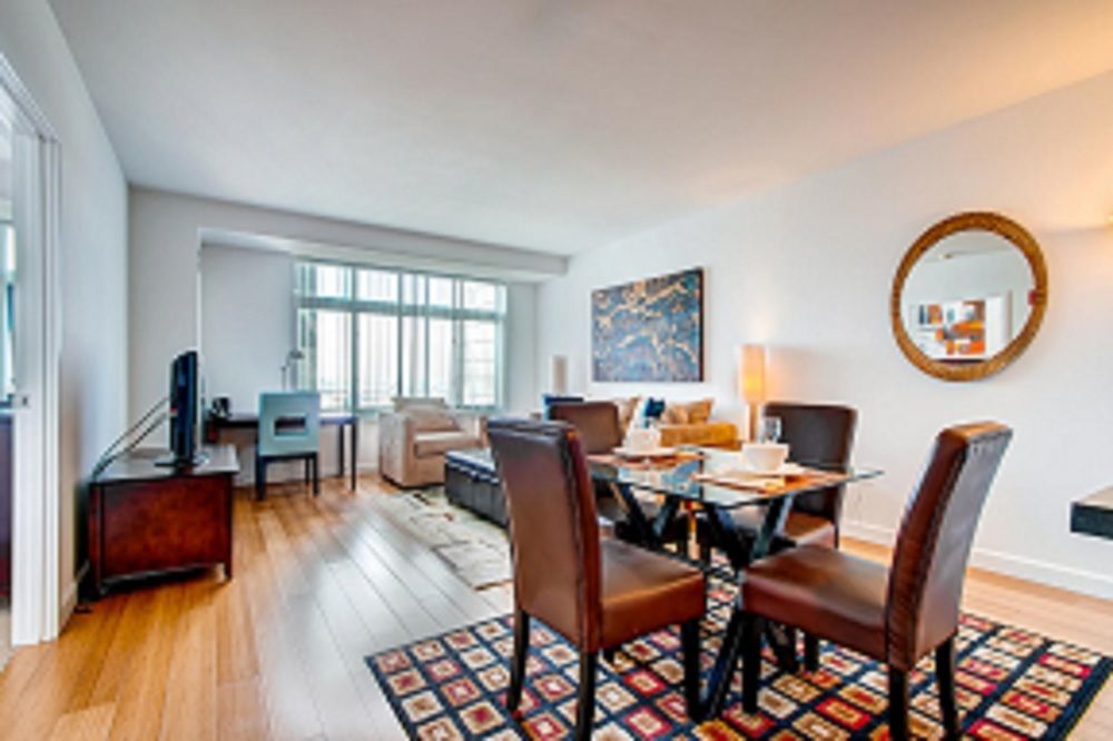 Global Luxury Suites At Kendall East ケンブリッジ エクステリア 写真