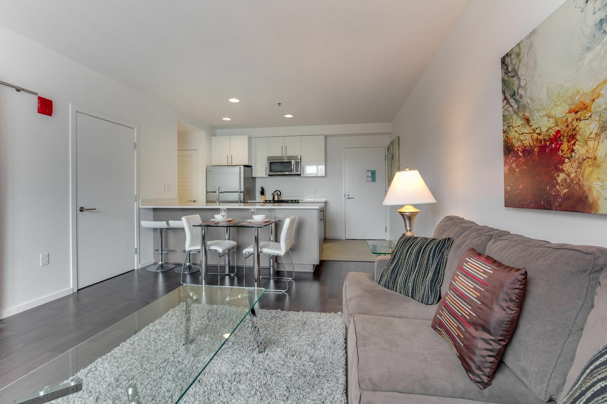 Global Luxury Suites At Kendall East ケンブリッジ エクステリア 写真